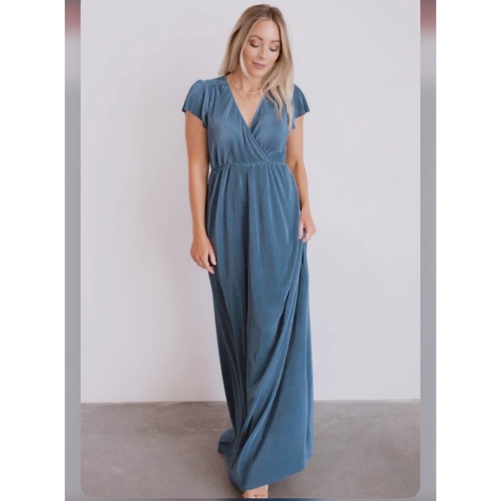 Baltic Born Athena Maxi in icy blue